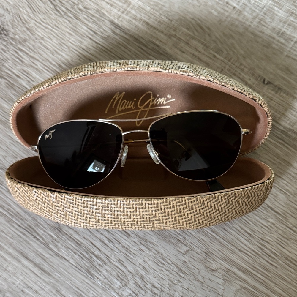 Maui Jim Black Sunglasses